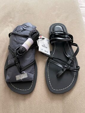 Zara Black Multi-Strap Flat Sandals